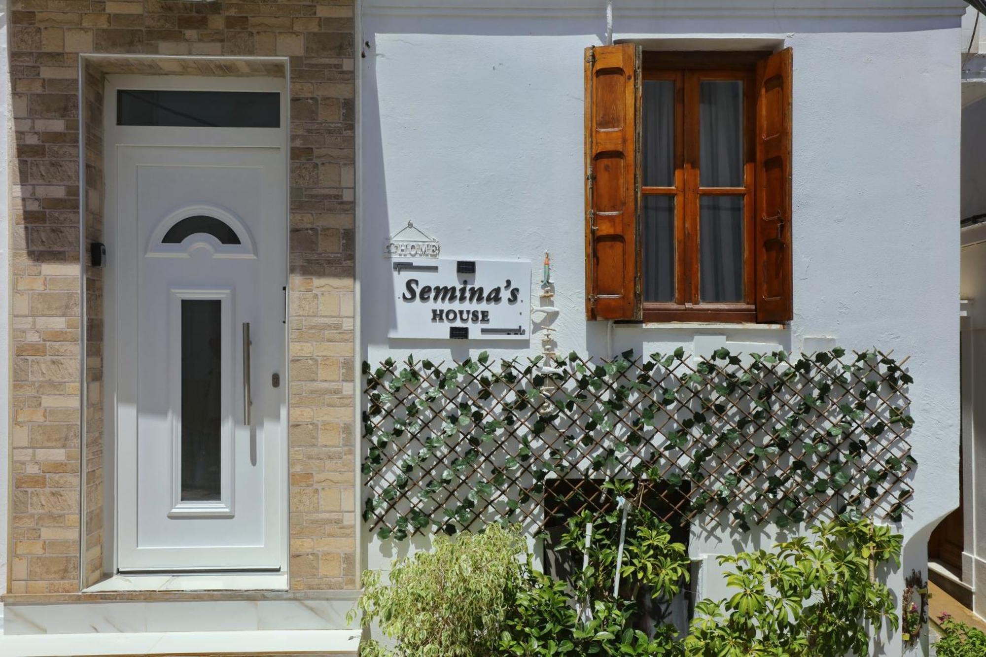 Holiday home Seminas House
