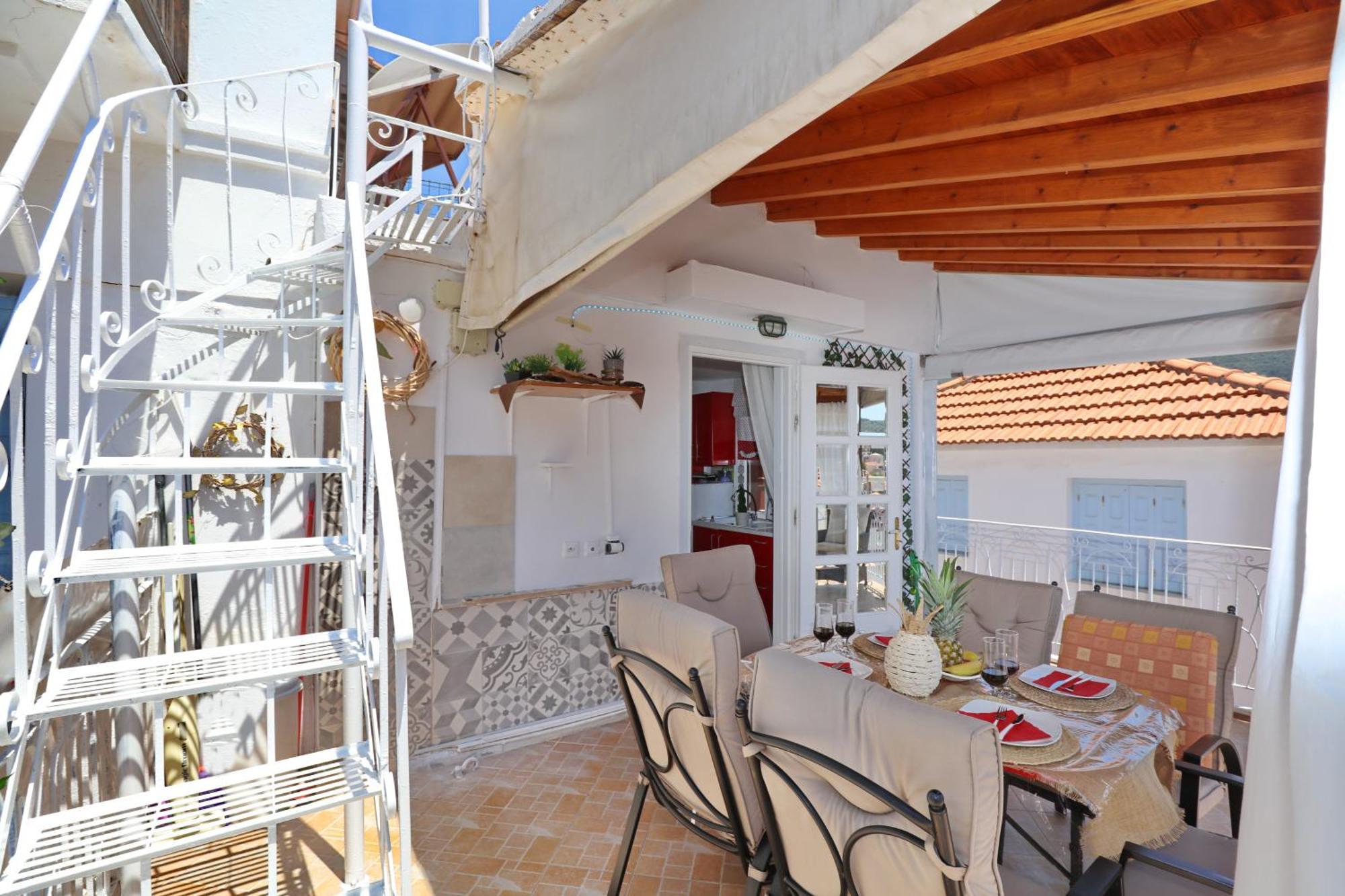 Seminas House * Skopelos Town