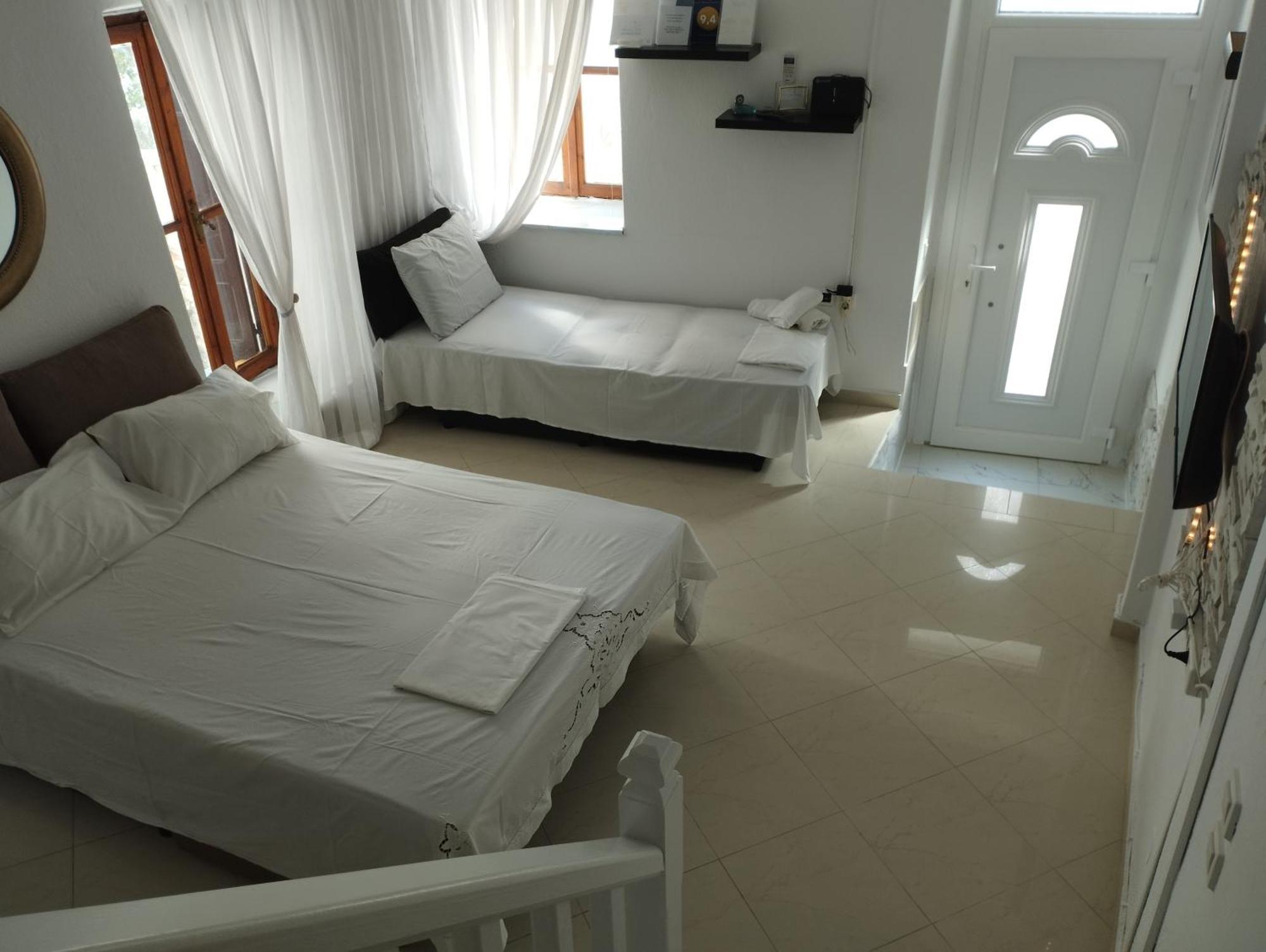 Seminas House Skopelos Town